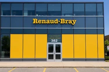 Renaud-Bray bookstore storefront with yellow panels and lettering